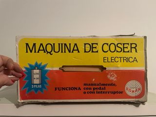 Máquina de coser eléctrica para niños (años 80, vintage)