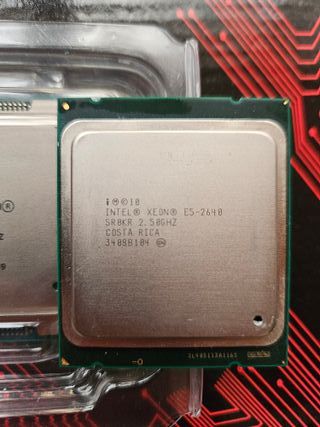 Intel Xeon E5 2680 v4 y E5 2640