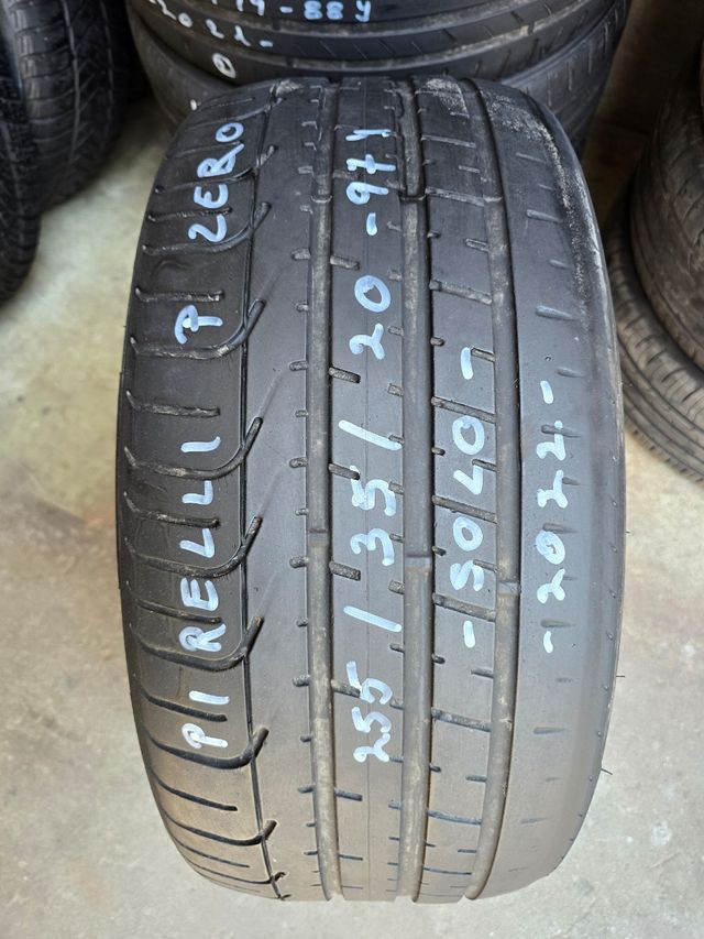 Neumático 255.35.20-97Y