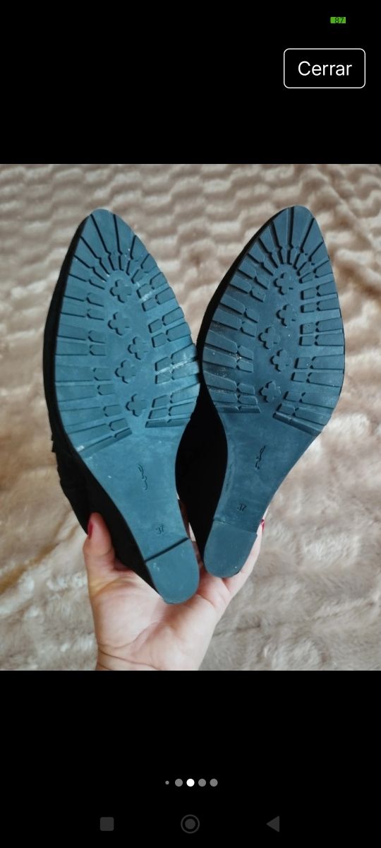 Botines antelina negro