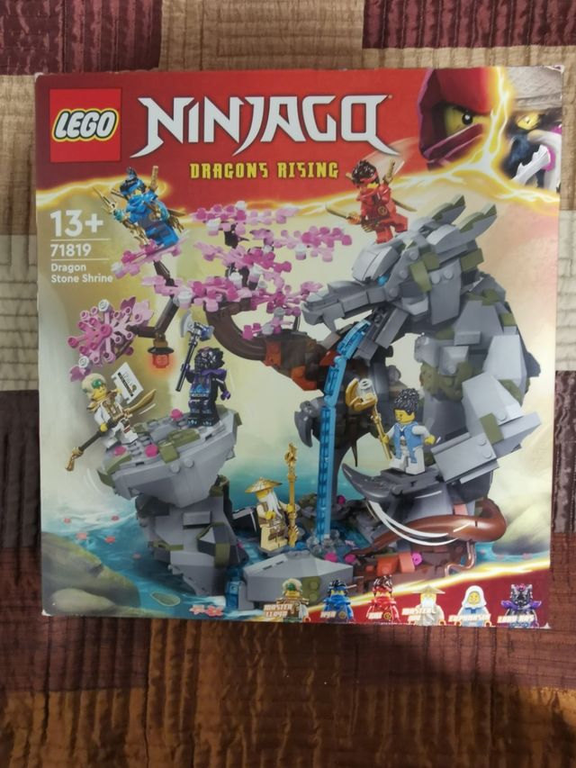 Lego 71819 ninjago dragon stone shrine