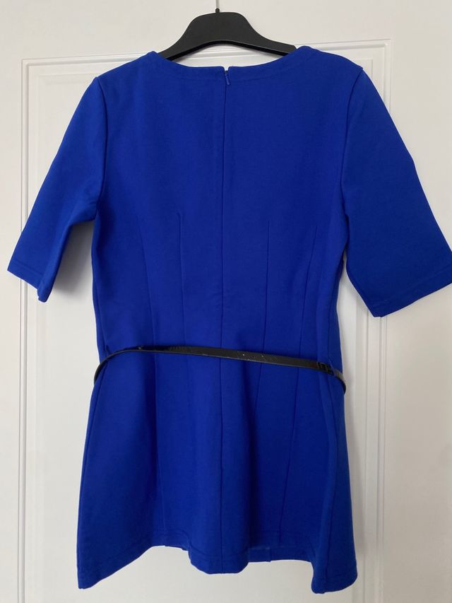 Top azul klein manga corta