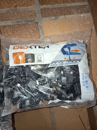 100 clips nivelación baldosas 2mm