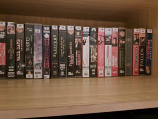 Lote de 250 Cintas VHS. 3€ unidad. Lote 10 mínimo.