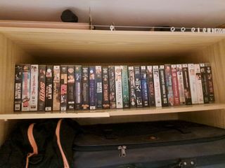 Lote de 250 Cintas VHS. 3€ unidad. Lote 10 mínimo.