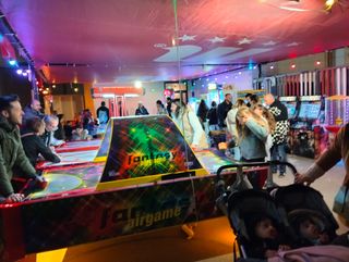 Eventos recreativos, futbolín , arcade.
