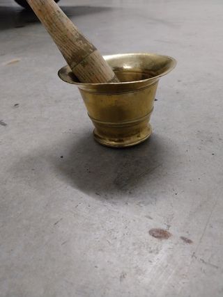 Se vende una  mortero o almirez en buen estado