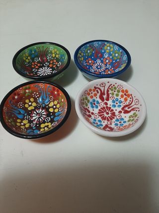 4 Ciotole Ceramiche Antiche Dipinte a Mano