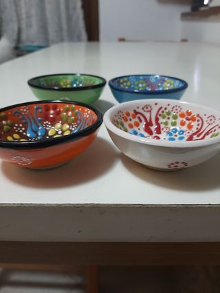 4 Ciotole Ceramiche Antiche Dipinte a Mano