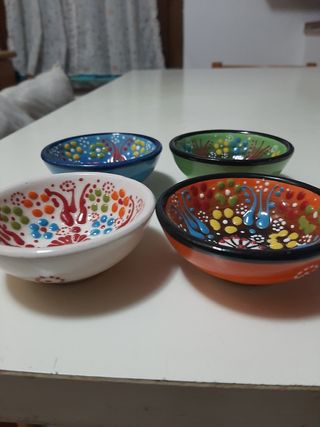 4 Ciotole Ceramiche Antiche Dipinte a Mano