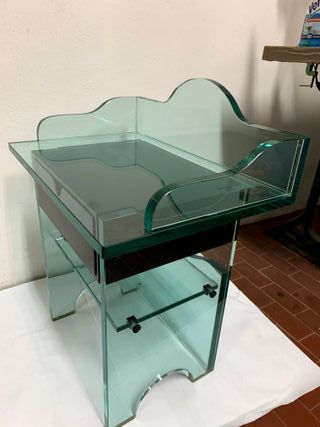 COMODINI IN CRISTALLO DESIGN