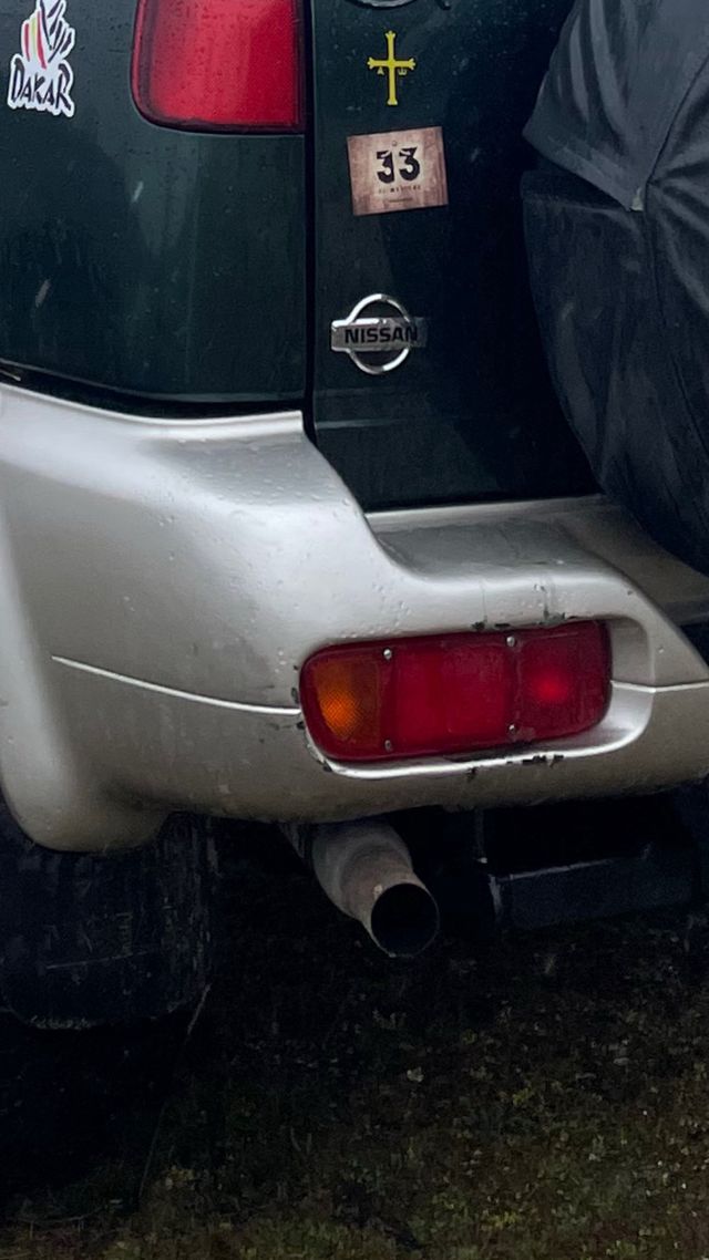 Fanali posteriori Nissan Terrano II