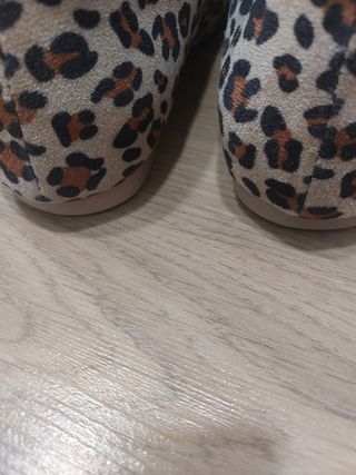 Manoletinas leopardo talla 39.poco uso