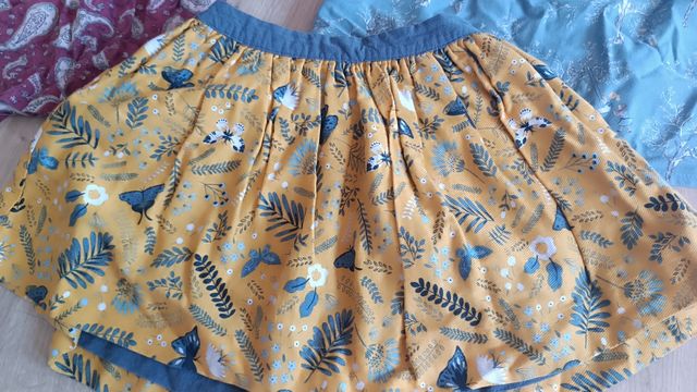 Pack  2 vestidos y falda 5-6 años niña