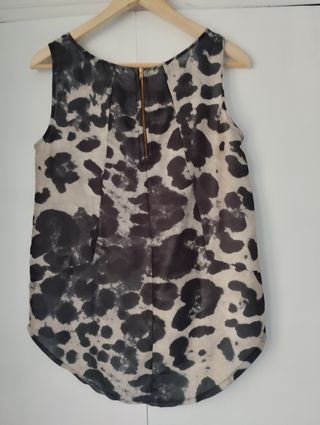 Blusa sin mangas Desigual sz XS