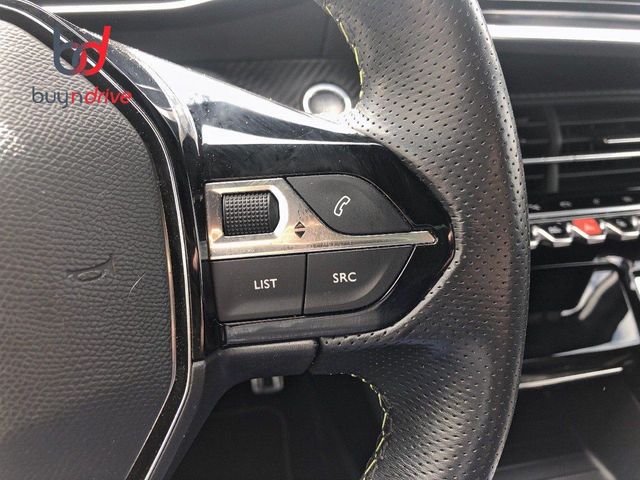 Peugeot e-208 Eléctrico GT