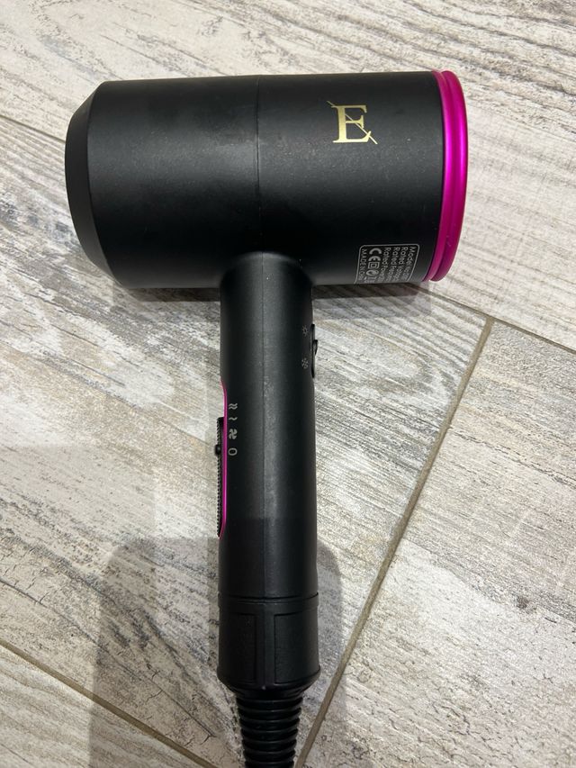Secador Erth Beauty Pro - Pelo Negro/Rosa