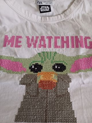 Camiseta Grogu de Star wars de Zara