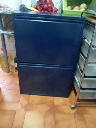 Último precioMueble metal multi uso,b.estado