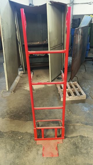 Carretillas de carga robustas. Varias unidades