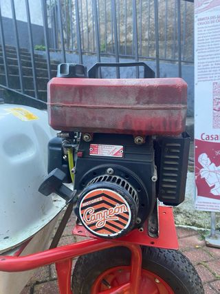 Carretilla fumigadora GaySA motor Campeón