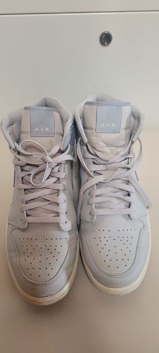 Jordan 1 Mid Grigie Riflettenti