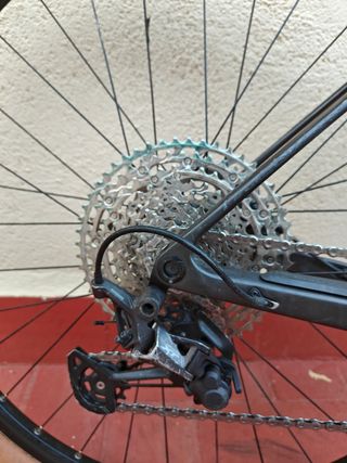 Scott Scale 925 carbono
Talla L  1'72-1'85