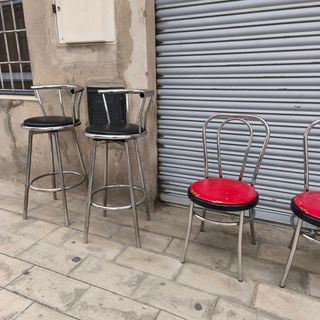 Sillas de cafetería y taburetes de diseño Thonet 