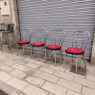 Sillas de cafetería y taburetes de diseño Thonet 