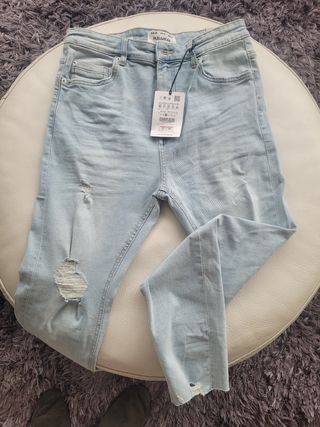 Vaqueros Pull&Bear Hombre - Talla 40