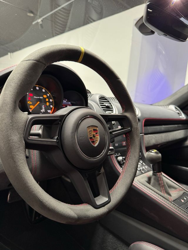 Porsche 718 Spyder 2024