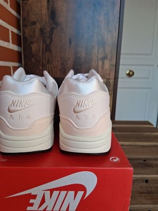 Nike Air Max 1 Guava Ice DZ2628-111