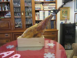 Caja de madera para botella Magnum y de jamonero