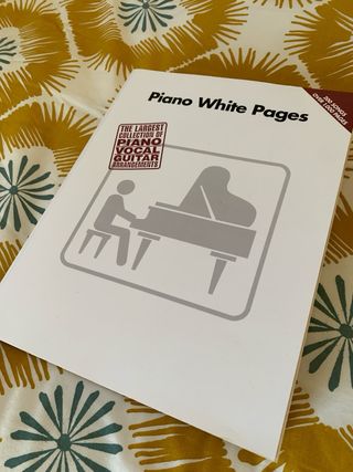 Livro Pautas para Piano, Guitarra e Voz