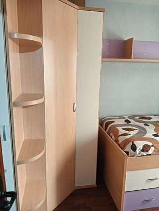 Dormitorio juvenil impecable. Recoger en Zaragoza