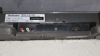 Giradiscos Technics SL-BD20. Brazo no eleva