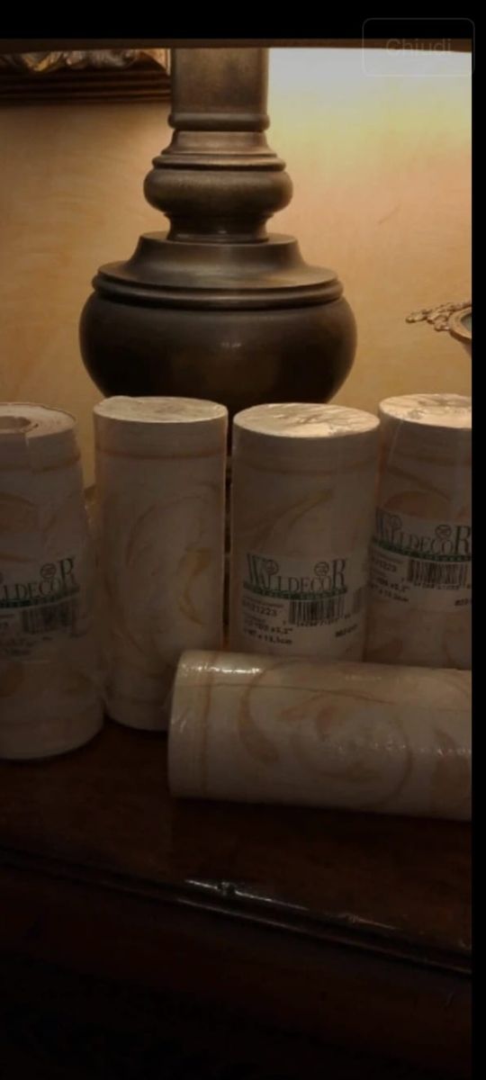 FASCIA ADESIVA PER PARETI