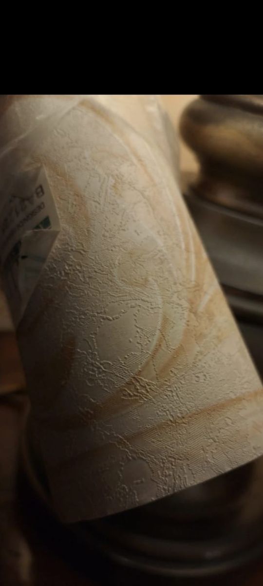 FASCIA ADESIVA PER PARETI