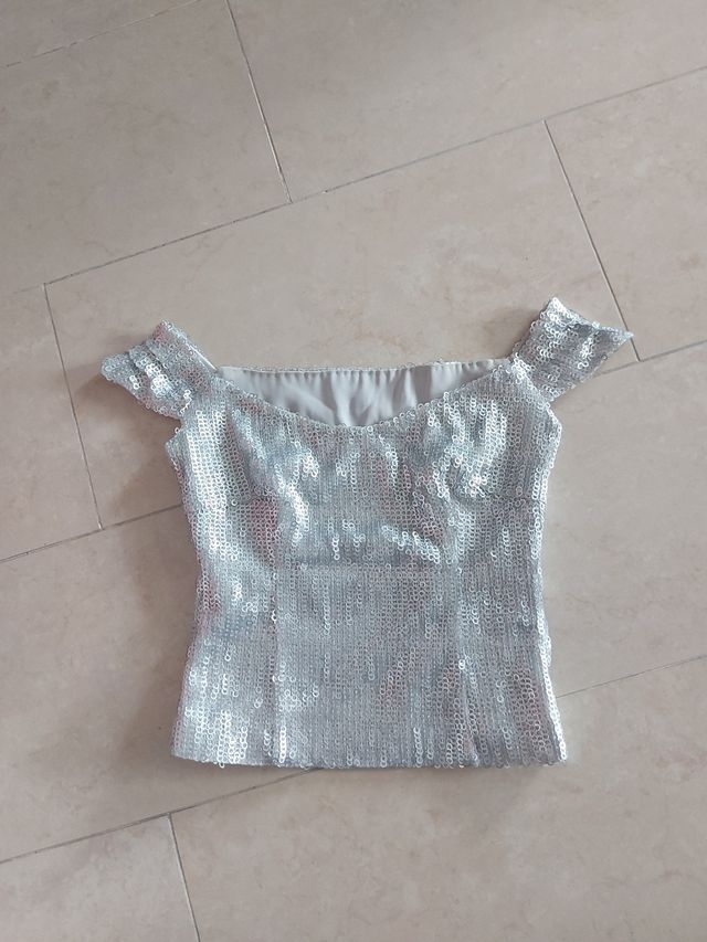 Top lentejuelas plata