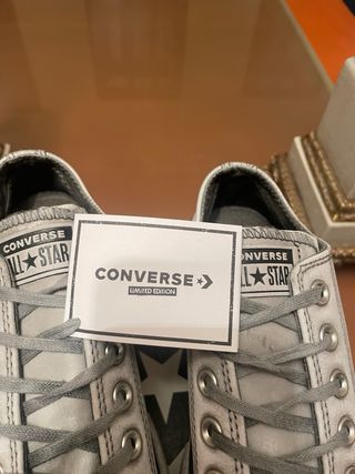 Converse Chuck Taylor grises edición limitada