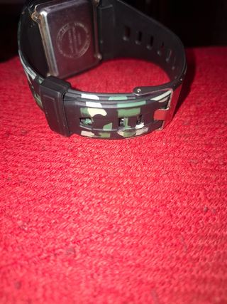 Reloj deportivo militar