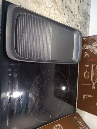Placa grill AEG placa inducción 
