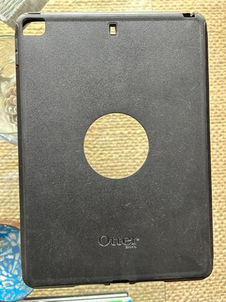 iPad 7th generation 128GB y funda Otterbox