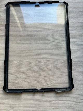 iPad 7th generation 128GB y funda Otterbox