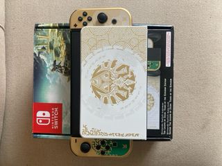 Nintendo Switch OLED Zelda Tears of the Kingdom ed