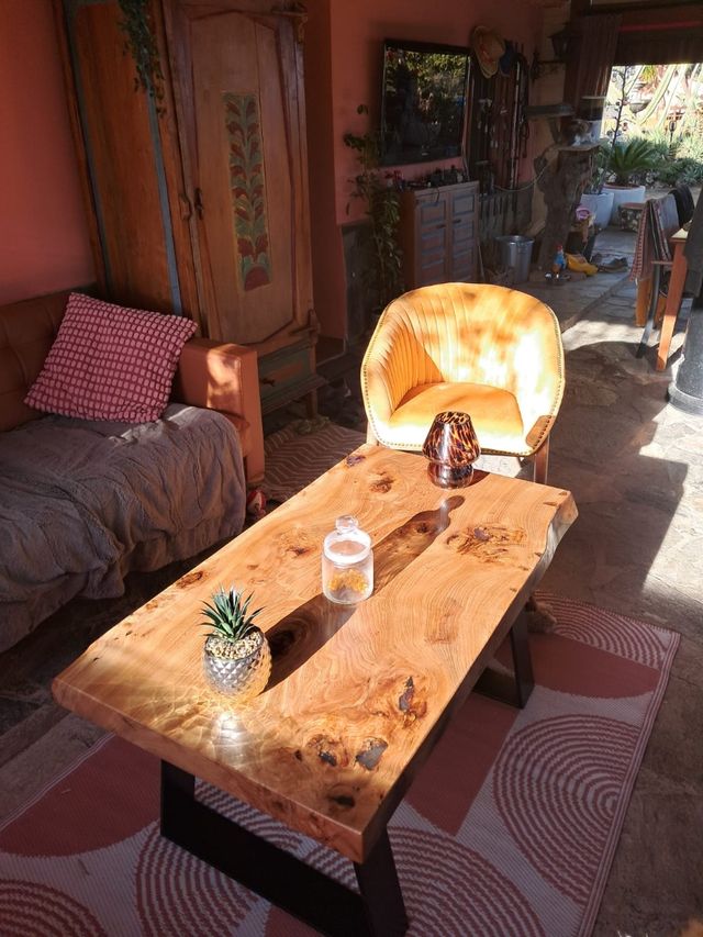 SE HACEN MESAS A MEDIDAS