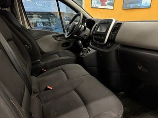 Renault Trafic 2018 9 plazas pasenger