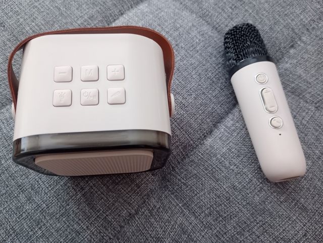 Karaoke mini portátil
