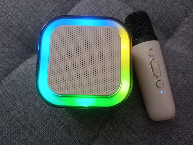 Karaoke mini portátil