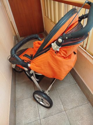 Silla paseo bebé - ligera y naranja Buen estado